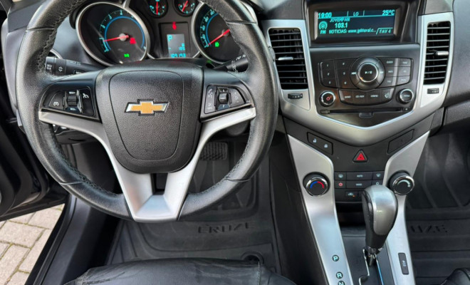 GM - Chevrolet CRUZE LT 1.8 16V FlexPower 4p Aut. 2014 Flex-13