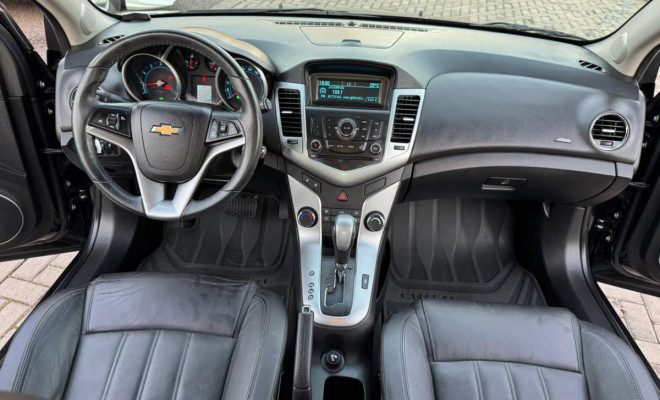 GM - Chevrolet CRUZE LT 1.8 16V FlexPower 4p Aut. 2014 Flex-4
