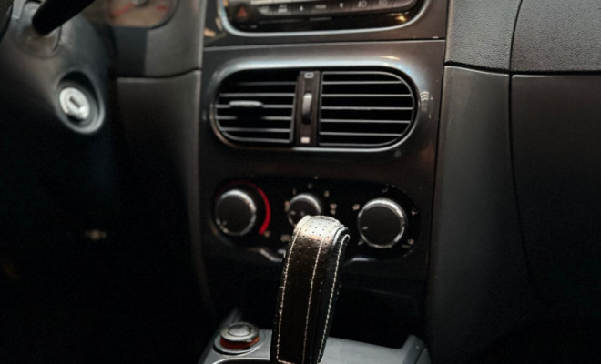 Fiat Palio Week. Adv LOCK DUALOGIC 1.8 Flex 2014-8