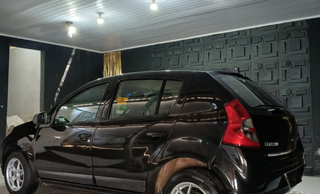 Renault SANDERO Expression Hi-Flex 1.0 16V 5p 2010 Flex-6