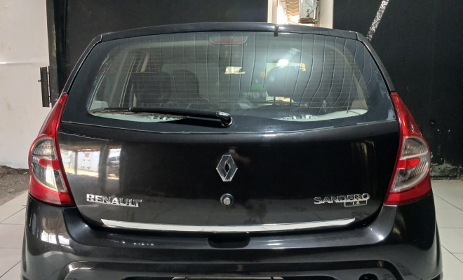 Renault SANDERO Expression Hi-Flex 1.0 16V 5p 2010 Flex-7