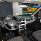 Renault SANDERO Expression Hi-Flex 1.0 16V 5p 2010 Flex-9