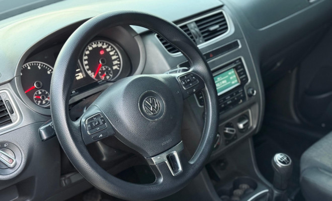 VW - VolksWagen Fox 1.6 Mi Total Flex 8V 5p 2014 Flex-12