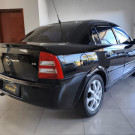 GM - Chevrolet Astra Sed. Advant. 2.0 8V MPFI FlexP. 4p 2011 Flex-2