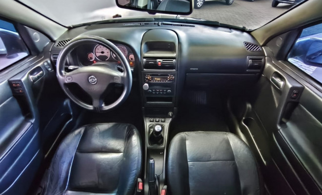 GM - Chevrolet Astra Sed. Advant. 2.0 8V MPFI FlexP. 4p 2011 Flex-9