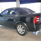 GM - Chevrolet Astra Sed. Advant. 2.0 8V MPFI FlexP. 4p 2011 Flex-4