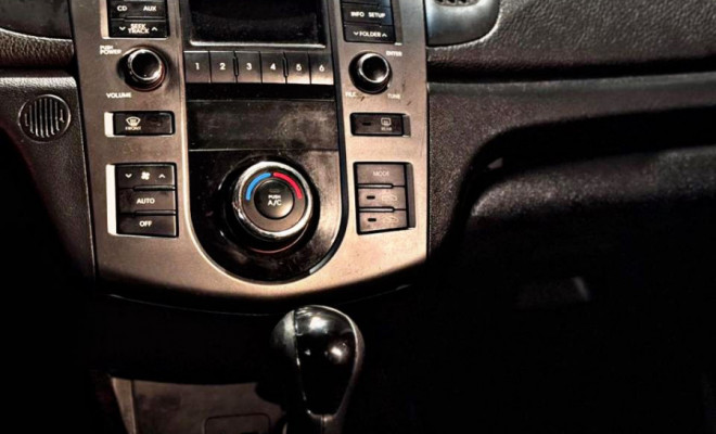 Kia Motors Cerato 1.6 16V Aut. 2011 Gasolina-7