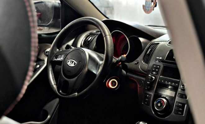 Kia Motors Cerato 1.6 16V Aut. 2011 Gasolina-8