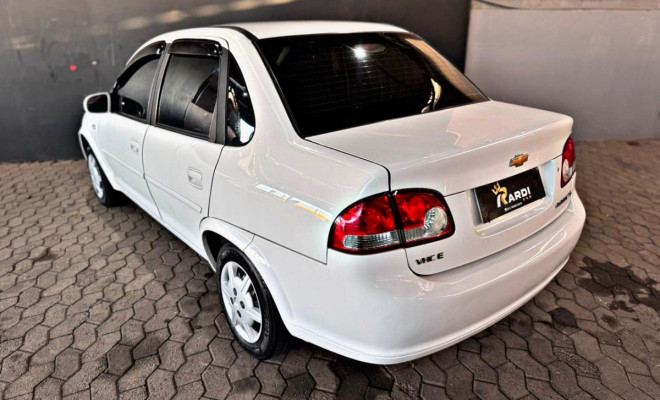 GM - Chevrolet Classic Life/LS 1.0 VHC FlexP. 4p 2013 Flex-1