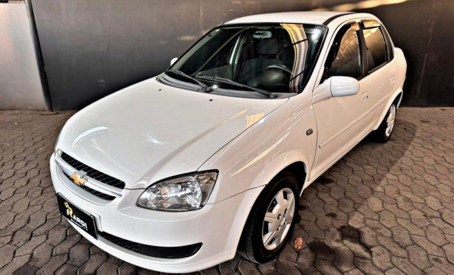 GM - Chevrolet Classic Life/LS 1.0 VHC FlexP. 4p 2013 Flex-0