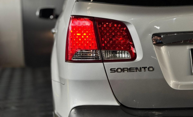 Kia Motors Sorento 2.4 16V 4x2 Aut. 2012 Gasolina-8