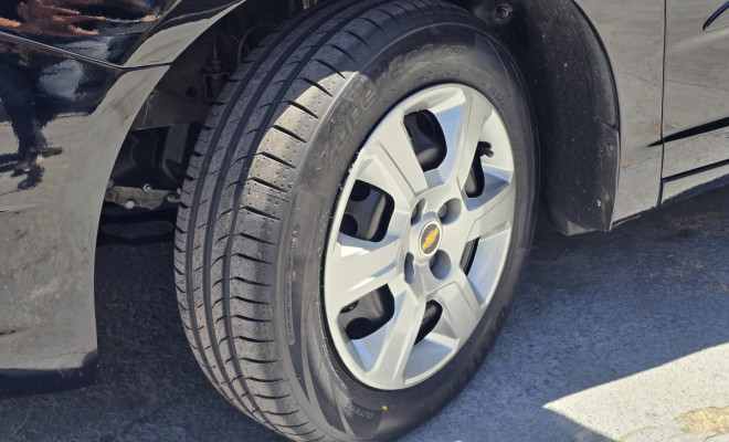 GM - Chevrolet COBALT LT 1.8 8V Econo.Flex 4p Mec. 2014 Flex-8