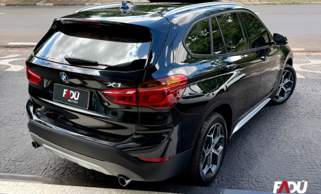 BMW X1 SDRIVE 20i 2.0/2.0 TB Acti.Flex Aut. 2016 Flex-8