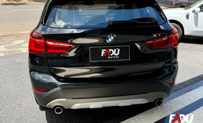 BMW X1 SDRIVE 20i 2.0/2.0 TB Acti.Flex Aut. 2016 Flex-7