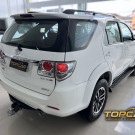 Toyota Hilux SW4 SRV D4-D 4x4 3.0 TDI Dies. Aut 2015 Diesel-2