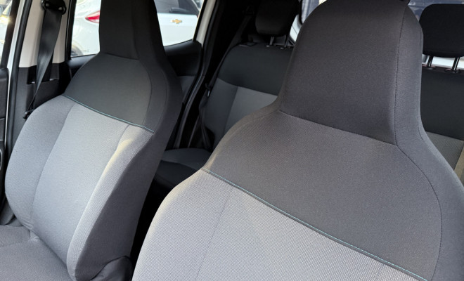 Citroën C3 Live Pack 1.0 Flex 6V 5p Mec. 2025 Flex-8