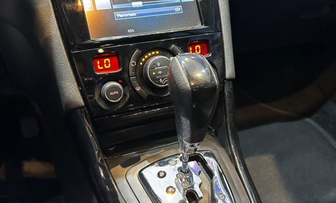 Peugeot 308 Allure 2.0 Flex 16V 5p Aut. 2016 Flex-8