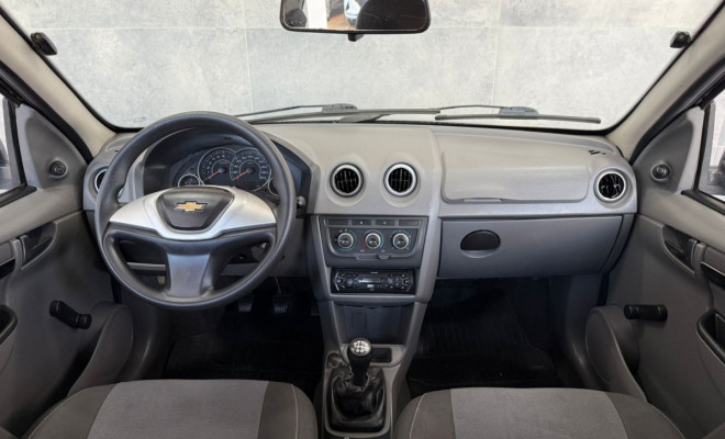 GM - Chevrolet PRISMA  Sed. Maxx/ LT 1.4 8V ECONOF. 4p 2012 Flex-6