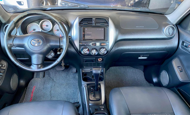 Toyota RAV4 2.0 4x4 16V Aut. 2004-3