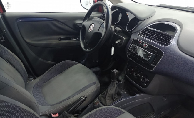 Fiat Punto ATTRACTIVE 1.4 Fire Flex 8V 5p 2013 Flex-8