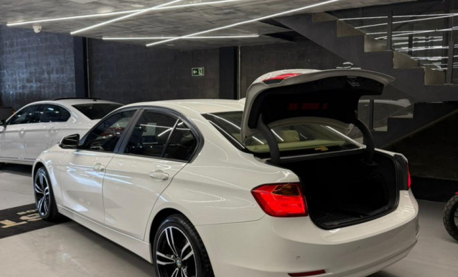 BMW 320iA 2.0 Turbo/ActiveFlex 16V/GP  4p 2014 Gasolina-1