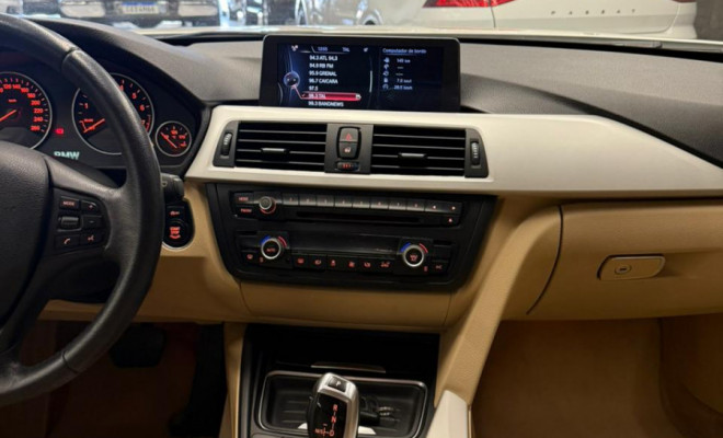 BMW 320iA 2.0 Turbo/ActiveFlex 16V/GP  4p 2014 Gasolina-10