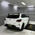 GM - Chevrolet ONIX HATCH RS 1.0 TB 12V Flex 5p Aut. 2023 Flex-5