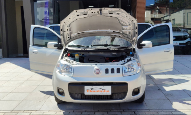 Fiat UNO VIVACE/RUA 1.0 EVO Fire Flex 8V 5p 2011 Flex-5