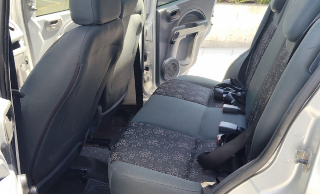 Fiat UNO VIVACE/RUA 1.0 EVO Fire Flex 8V 5p 2011 Flex-11