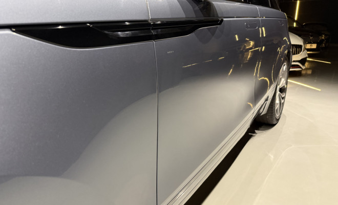 Land Rover Range R. VE. R-Dyn SE 2.0 4x4 300cv Aut. 2020 Gasolina-11