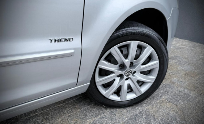 VW - VolksWagen Fox 1.0 Mi Total Flex 8V 5p 2010 Flex-0