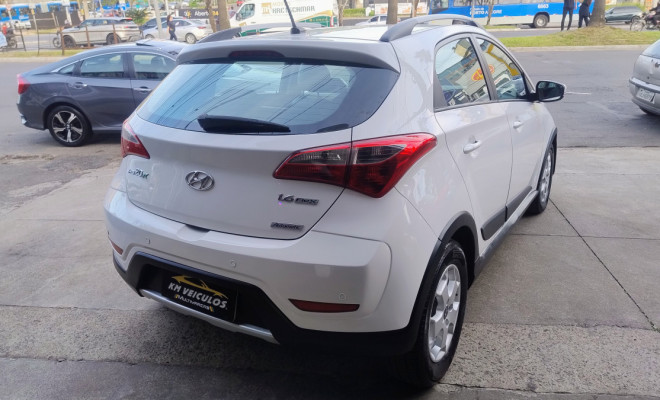 Hyundai HB20X Style 1.6 Flex 16V Aut. 2015 Flex-19