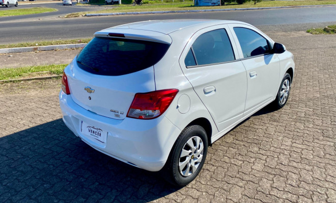 GM - ONIX HATCH LT 1.0 8V - 2016-2