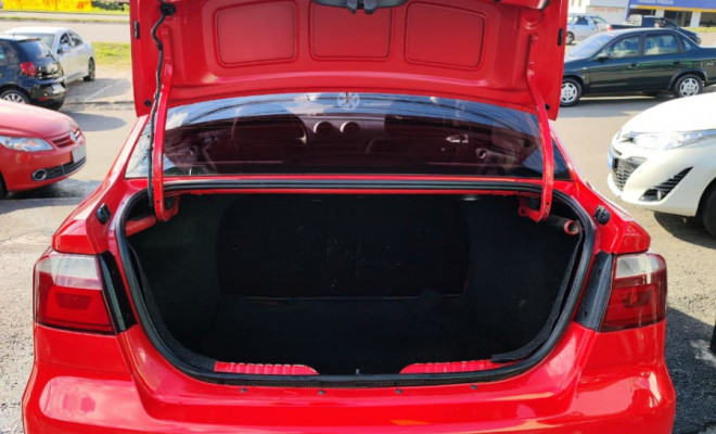 VW - VolksWagen VOYAGE TREND 1.6 Mi Total Flex 8V 4p 2014 Flex-8