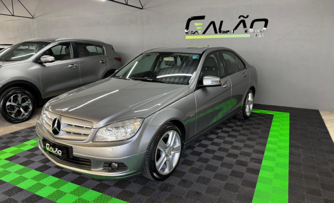Mercedes-Benz C-180 CGI Classic 1.8 16V 156cv Aut. 2011 Gasolina-0