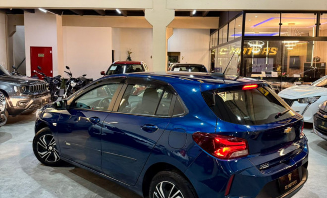 GM - Chevrolet ONIX HATCH LT 1.0 12V Flex 5p Mec. 2025 Flex-2