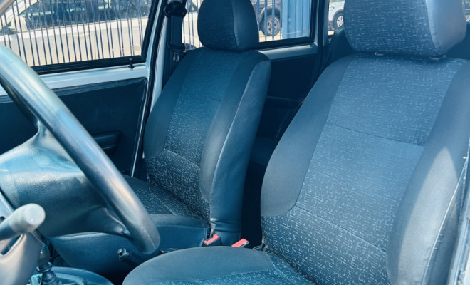 Fiat Uno Mille Celeb. WAY ECON. 1.0 F.Flex 4p 2010 Flex-7