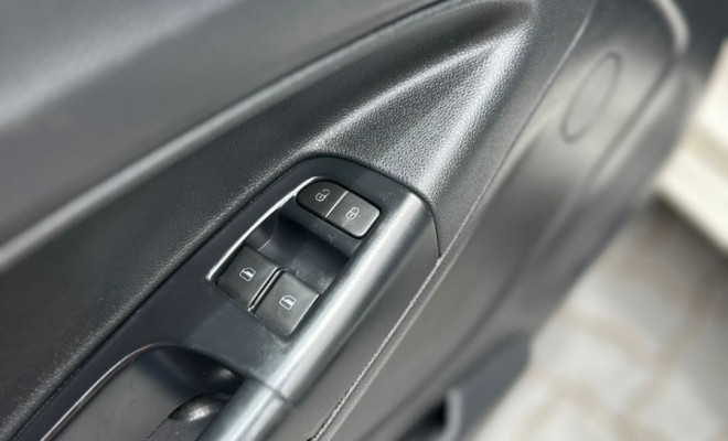 VW - VolksWagen Saveiro Robust 1.6 Total Flex 8V 2021 Flex-5