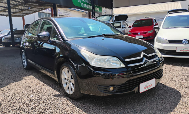 Citroën C4 GLX 2.0 Flex 16V 5p Aut. 2011 Flex