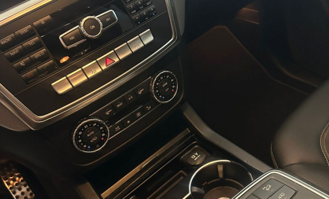 Mercedes-Benz ML-350 3.0 V6  4x4 Diesel 2015 Diesel-4