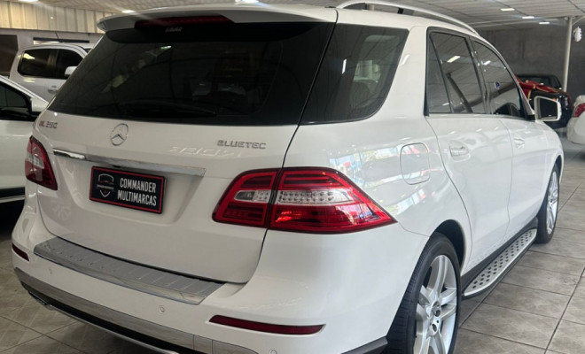 Mercedes-Benz ML-350 3.0 V6  4x4 Diesel 2015 Diesel-10
