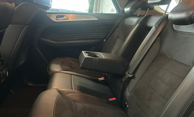 Mercedes-Benz ML-350 3.0 V6  4x4 Diesel 2015 Diesel-6