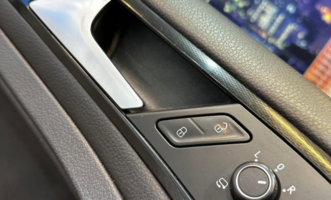 VW - VolksWagen Golf GTi 2.0 TSI 220cv Aut. 2014 Gasolina-11