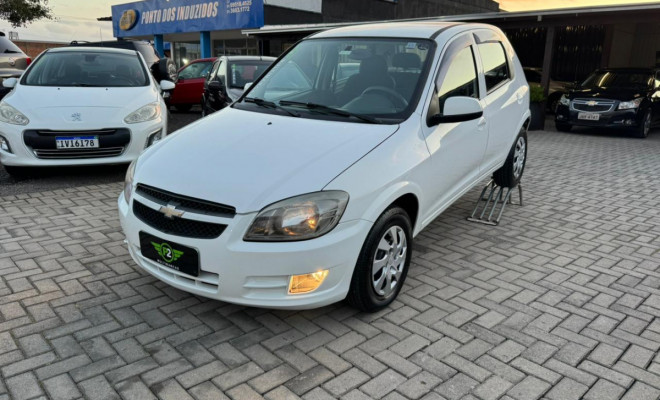 GM - Chevrolet Celta Spirit/ LT 1.0 MPFI 8V FlexP. 5p 2013 Flex-1