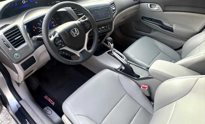 Honda Civic Sedan LXR 2.0 Flexone 16V Aut. 4p 2014 Flex-12