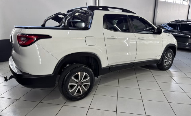 Fiat Toro Freedom 1.8 16V Flex Aut. 2018 Flex-12