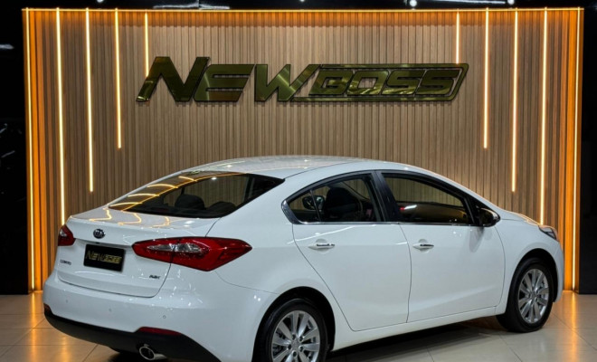 Kia Motors Cerato 1.6 16V  Flex  Aut. 2014 Flex-0