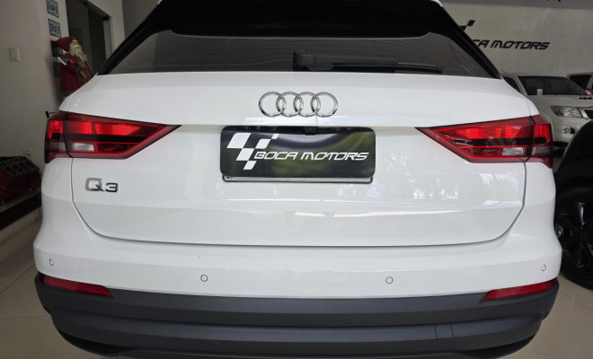 Audi Q3 Black S Line 1.4 TFSI S-tronic 2021 Gasolina-2