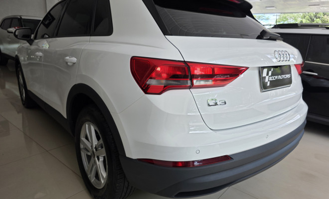 Audi Q3 Black S Line 1.4 TFSI S-tronic 2021 Gasolina-4