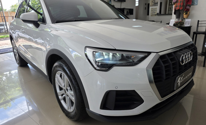 Audi Q3 Black S Line 1.4 TFSI S-tronic 2021 Gasolina